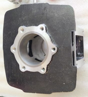 Комплект цилиндр + поршень ( ЦПГ ) DT 175 2T D=60mm