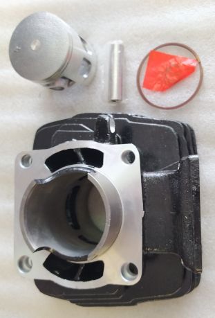 Комплект цилиндр + поршень ( ЦПГ ) DT 175 2T D=60mm